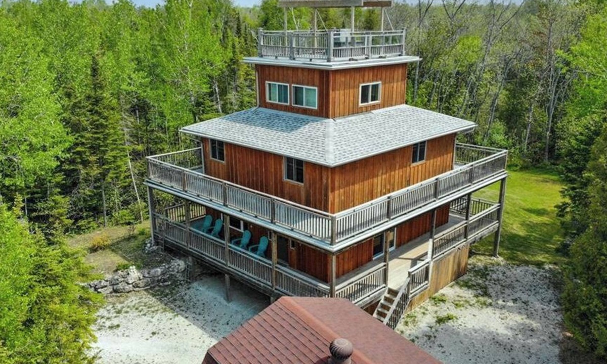 Colpoys Bay House | Binge Susets at Whiskey Harbour Villa