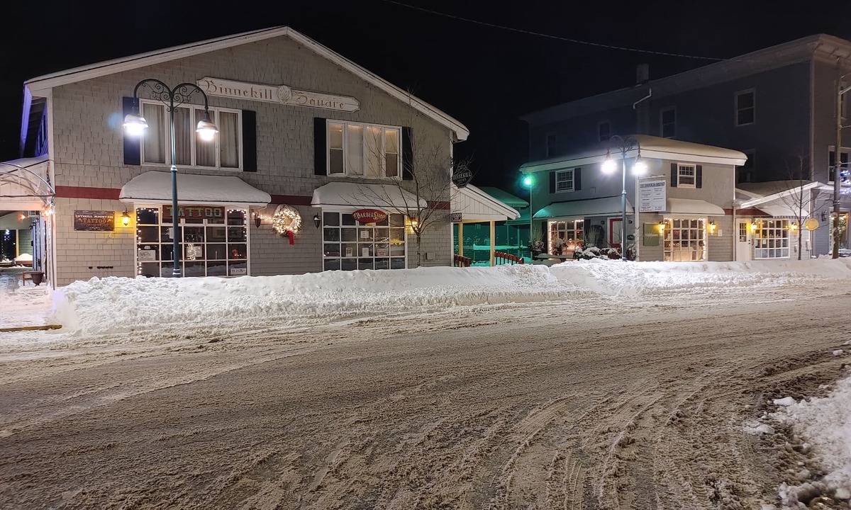 Margaretville Apartment | Binnekill Views- Cozy Apt over looking the Binnekill stream