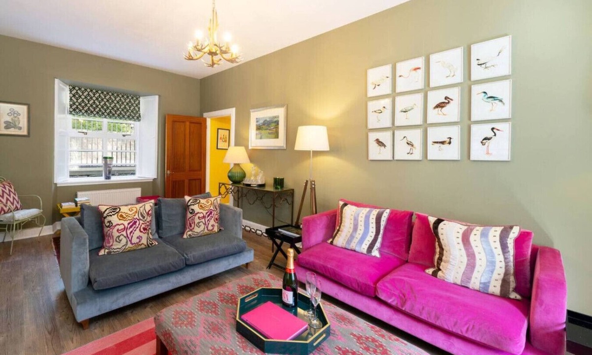 Glenisla Ski Chalet | Binrock Lodge