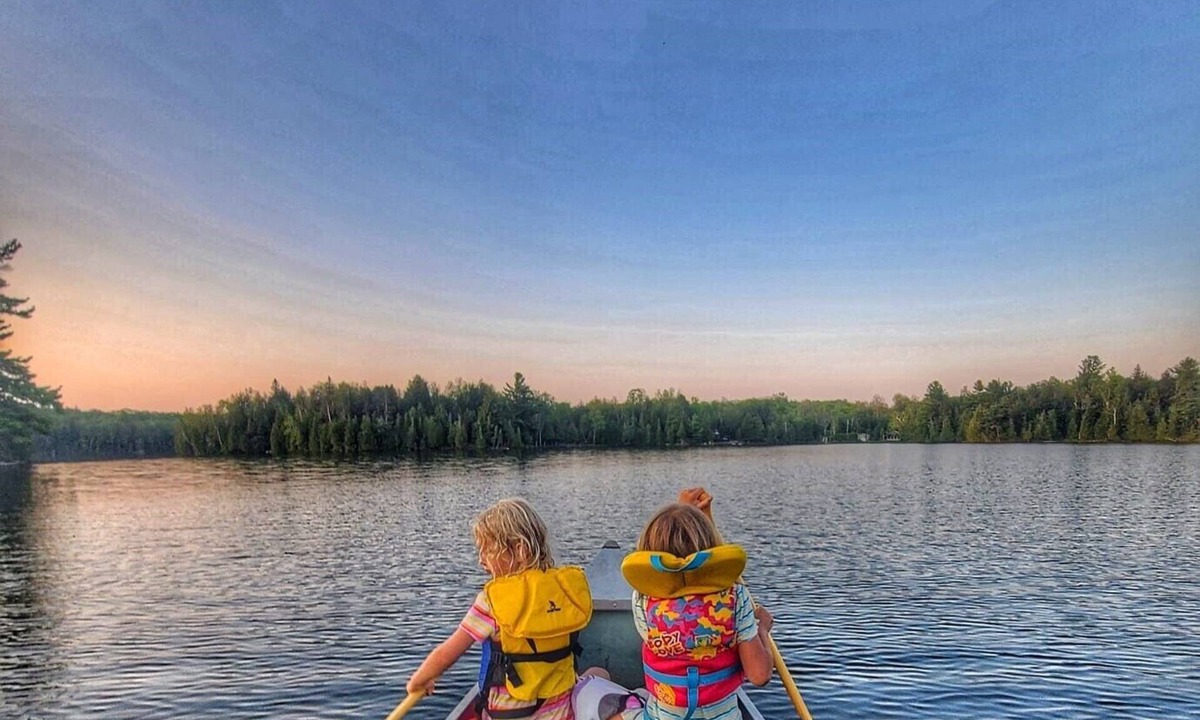 North Frontenac Cabin | Birch Cabin- North Frontenac Lodge