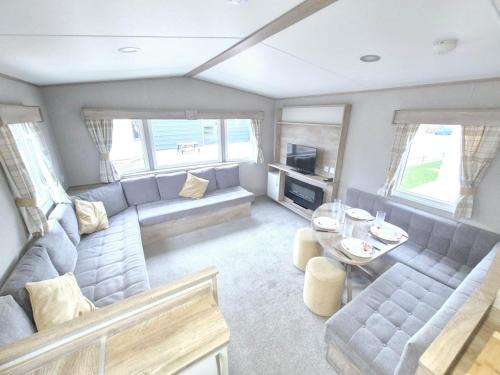 Isle of Thanet House | Birchington Vale Arizona