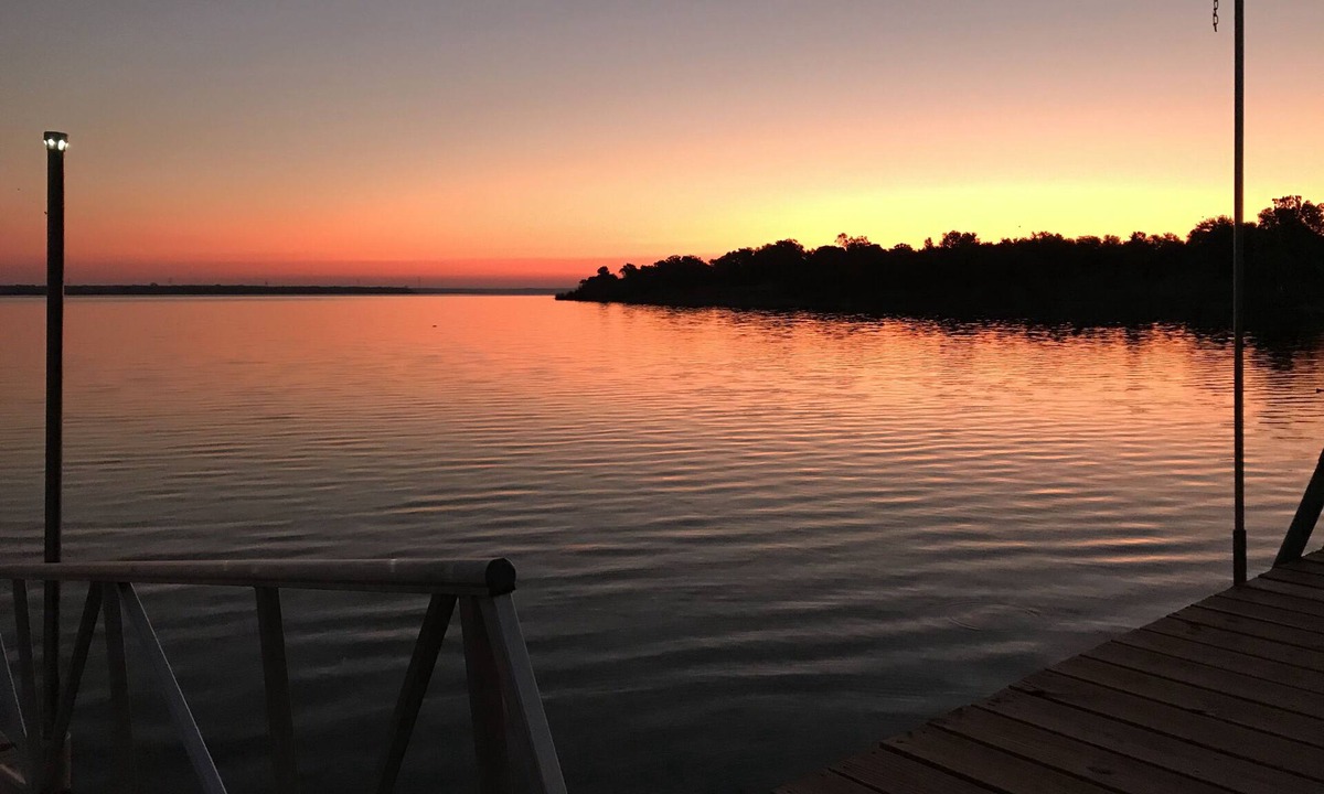 Hallsburg House | Bird's Eye View- Lake Access!