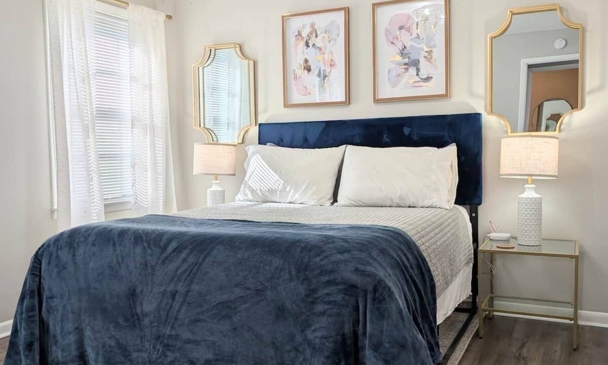 Enterprise House | Bird's Nest 3 BR/2 bath home 5 min from base