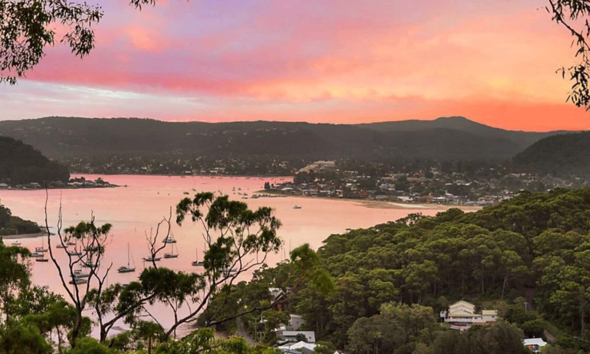 Killcare Heights House | 'Birdsong' by Accom Holidays