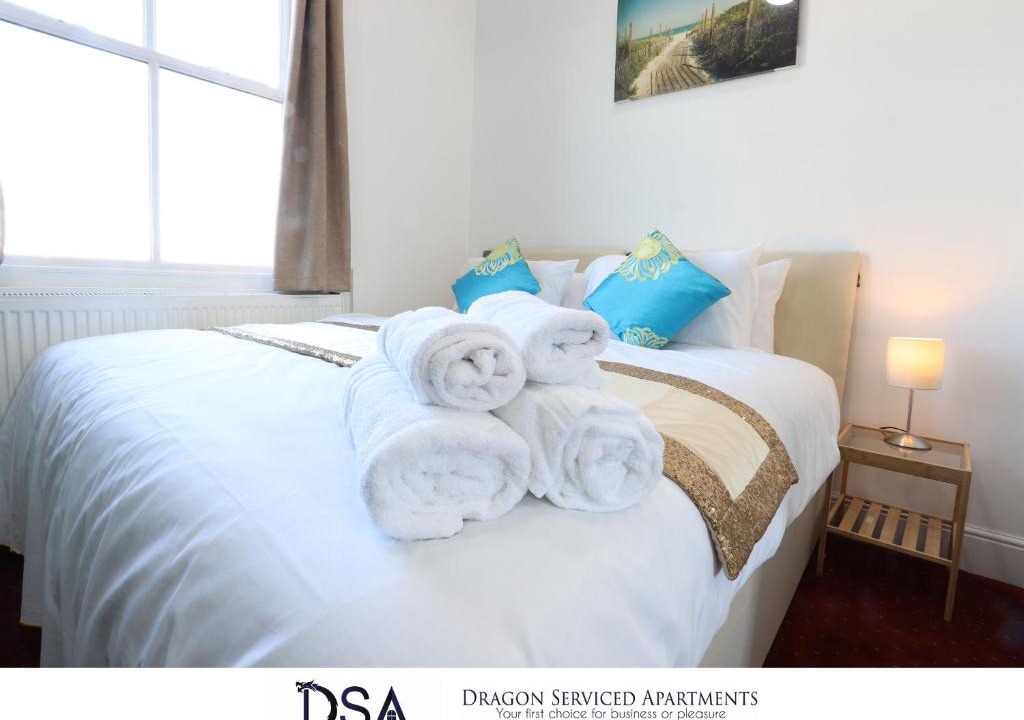 Birmingham City Centre Apartment | Birmingham Central Station Apartment (Studio 3)