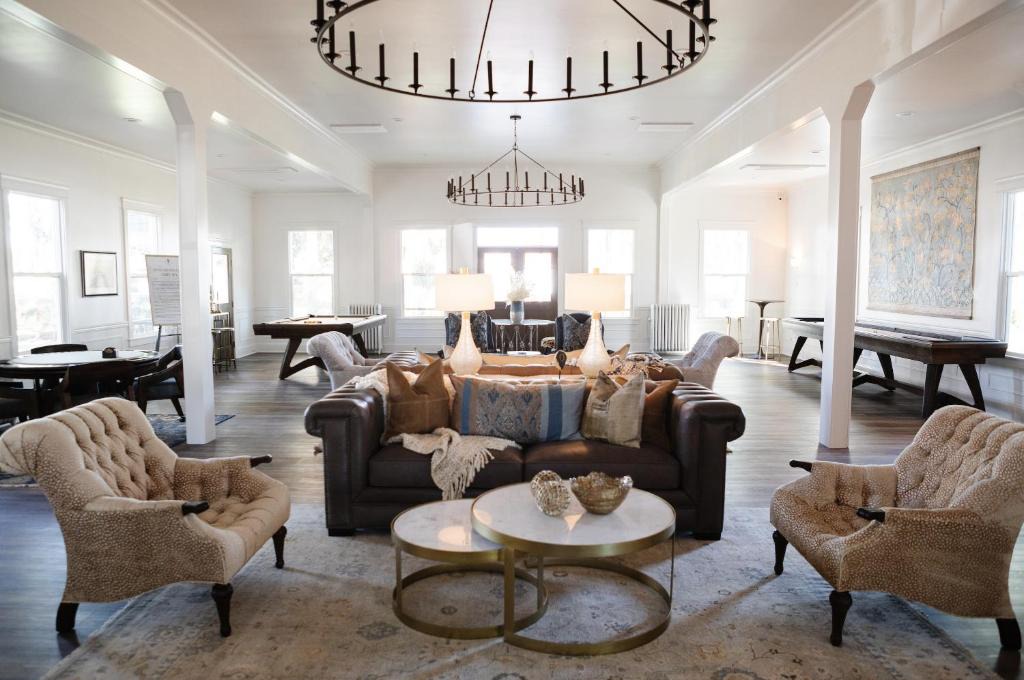 Hamilton House | Bitterroot Mansion