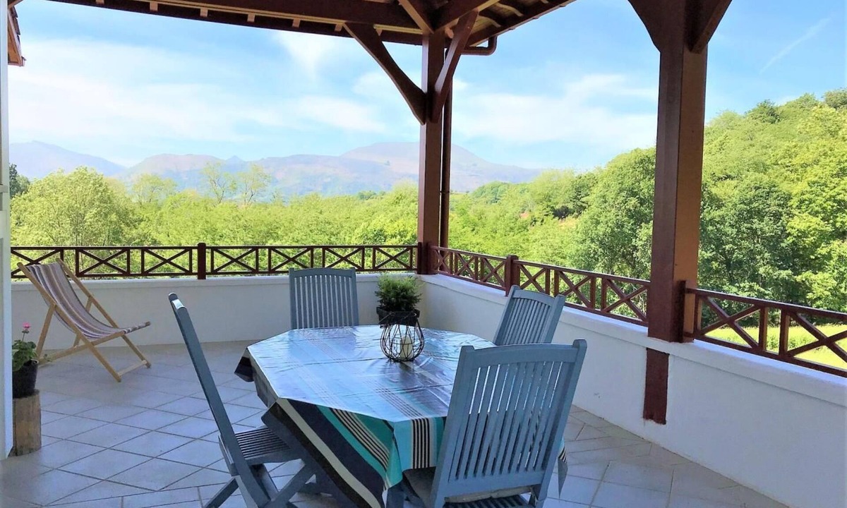 Macaye House | BIXTA EDER - MACAYE - B&B