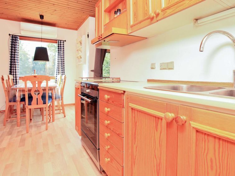 Store Fuglede Villa | Bjerge Holiday Home, Sleeps 5 with WiFi