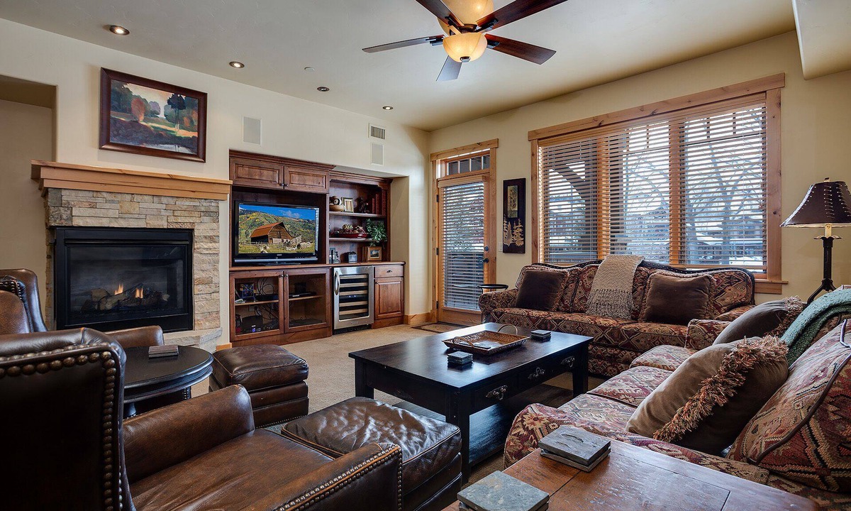 Steamboat Springs Condo | BL6106 | Mountain Residence | Private Patio with Hot Tub | Winter Shuttle
