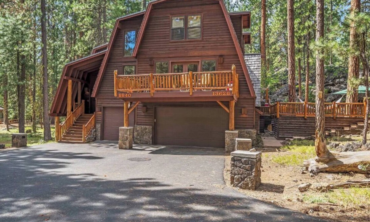 Black Butte Ranch House | Black Butte Ranch - Spacious house