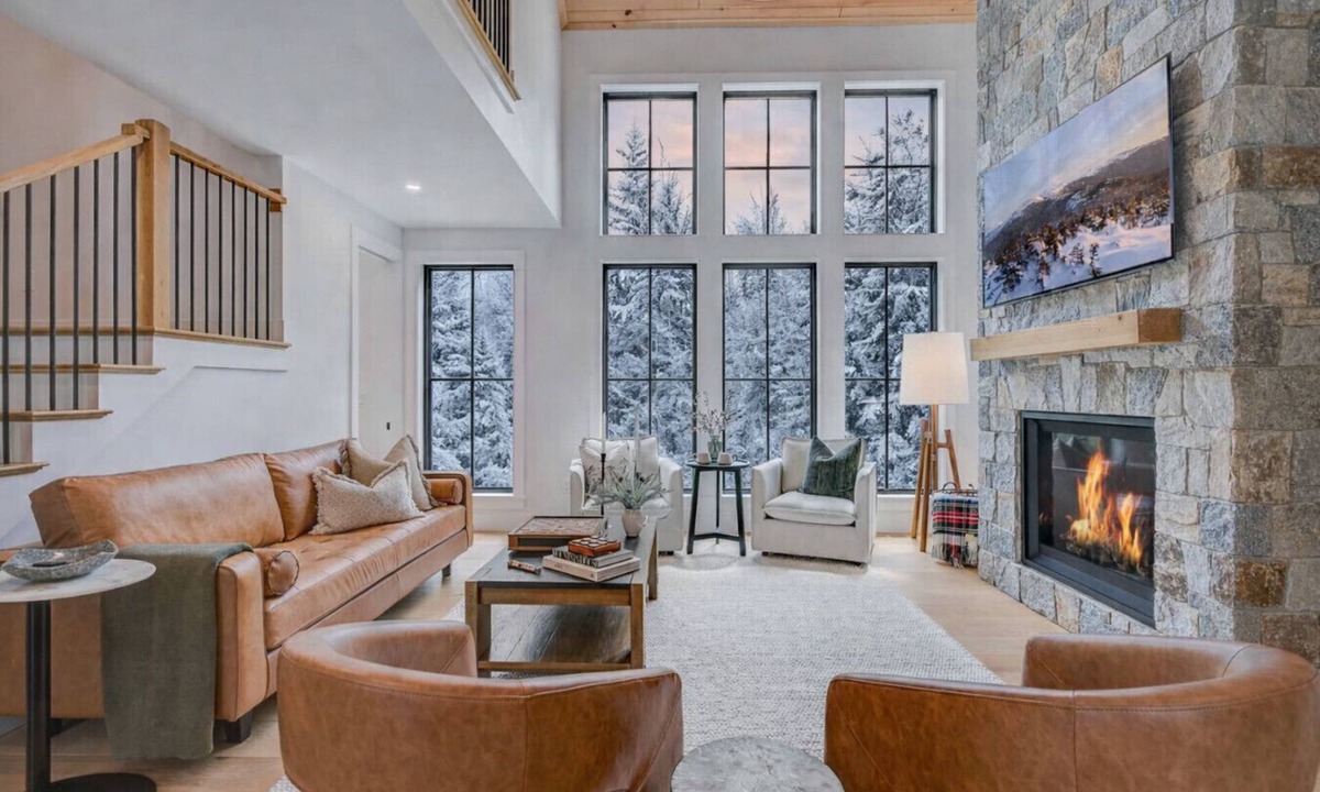 North Conway House | Black Diamond Ski House | Mountain Luxury
