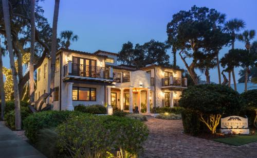 New Smyrna Beach Hotel | Black Dolphin Inn