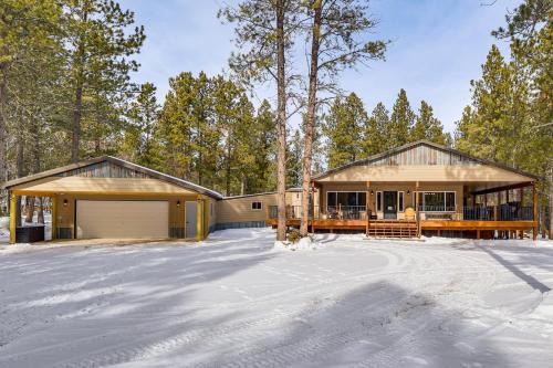 Newcastle House | Black Hills Vacation Lodge: New Home! Just Opened!