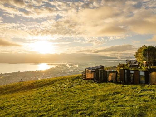 Waitoki House | Black Horse Cabin 1 by Tiny Away