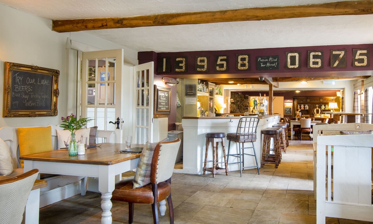 Kirkby Fleetham Hotel | Black Horse Inn