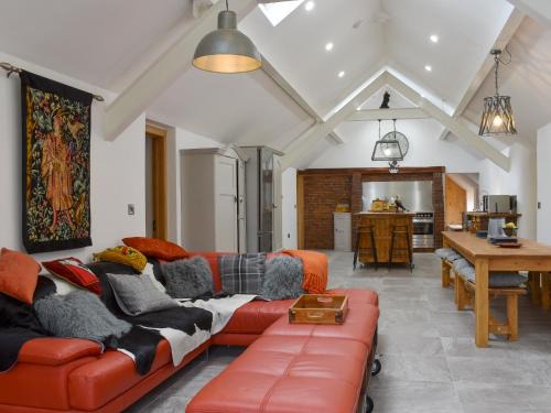 Rhydymwyn House | Black Lion Folly