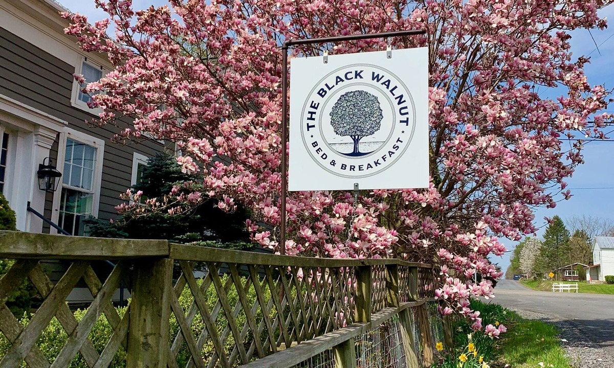 Interlaken Bed & Breakfast | Black Walnut Bed and Breakfast