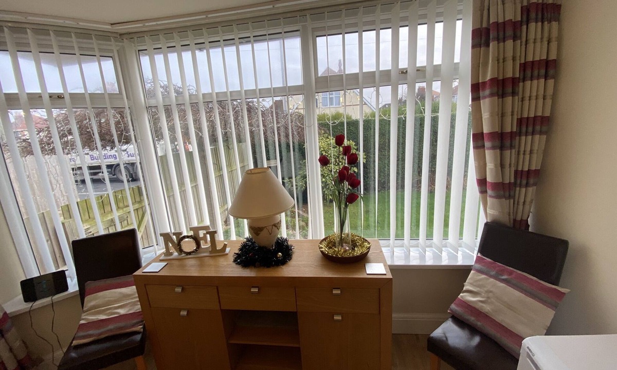 Bispham Apartment | Blackpool Abode - Caxton Lodge