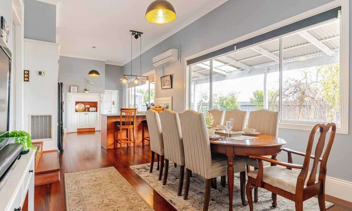 Healesville House | Blackwood House