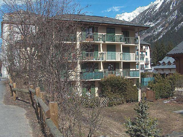 Chamonix City Centre Apartment | Blanc Neige
