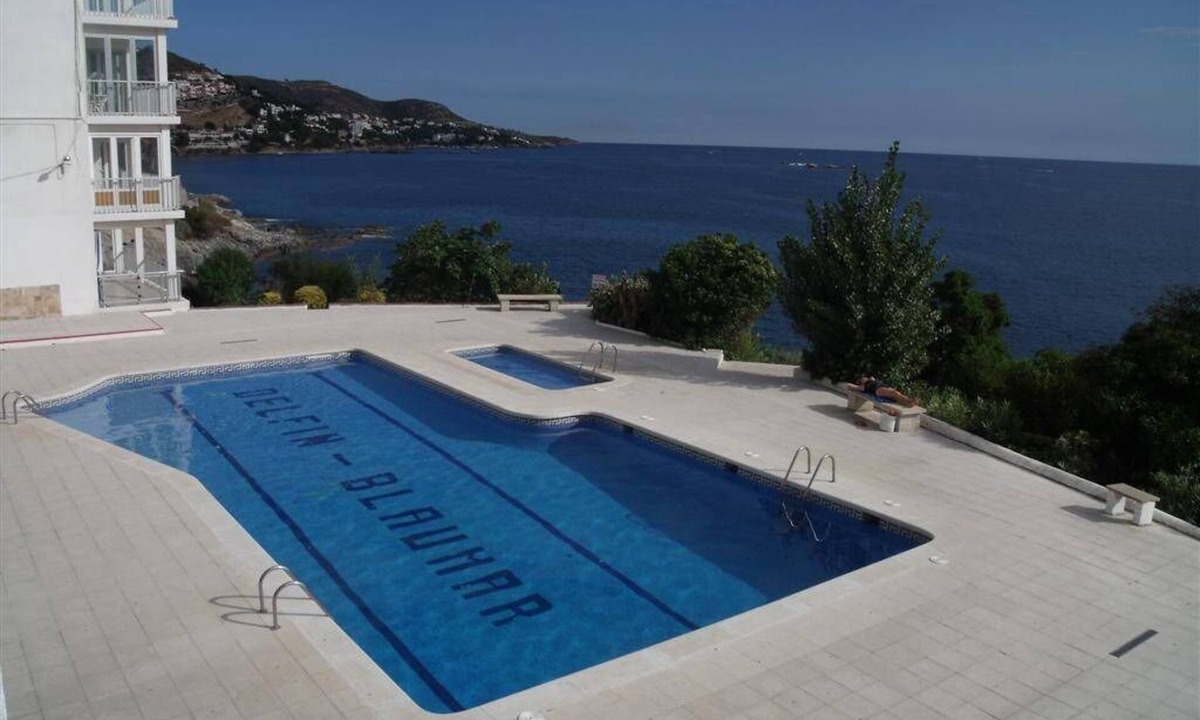 Almadraba-Canyelles Apartment | Blaumar 4A - Two Bedroom Apartment, Sleeps 6