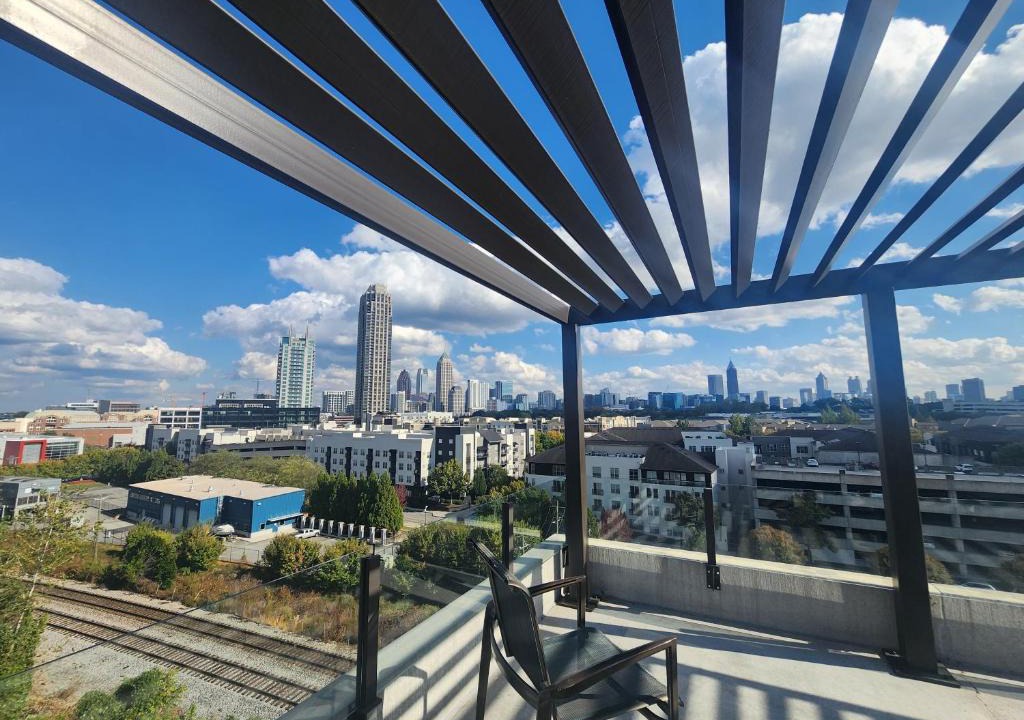 Loring Heights Apartment | Bleisure at Atlantic Station Modern 1 Bedroom