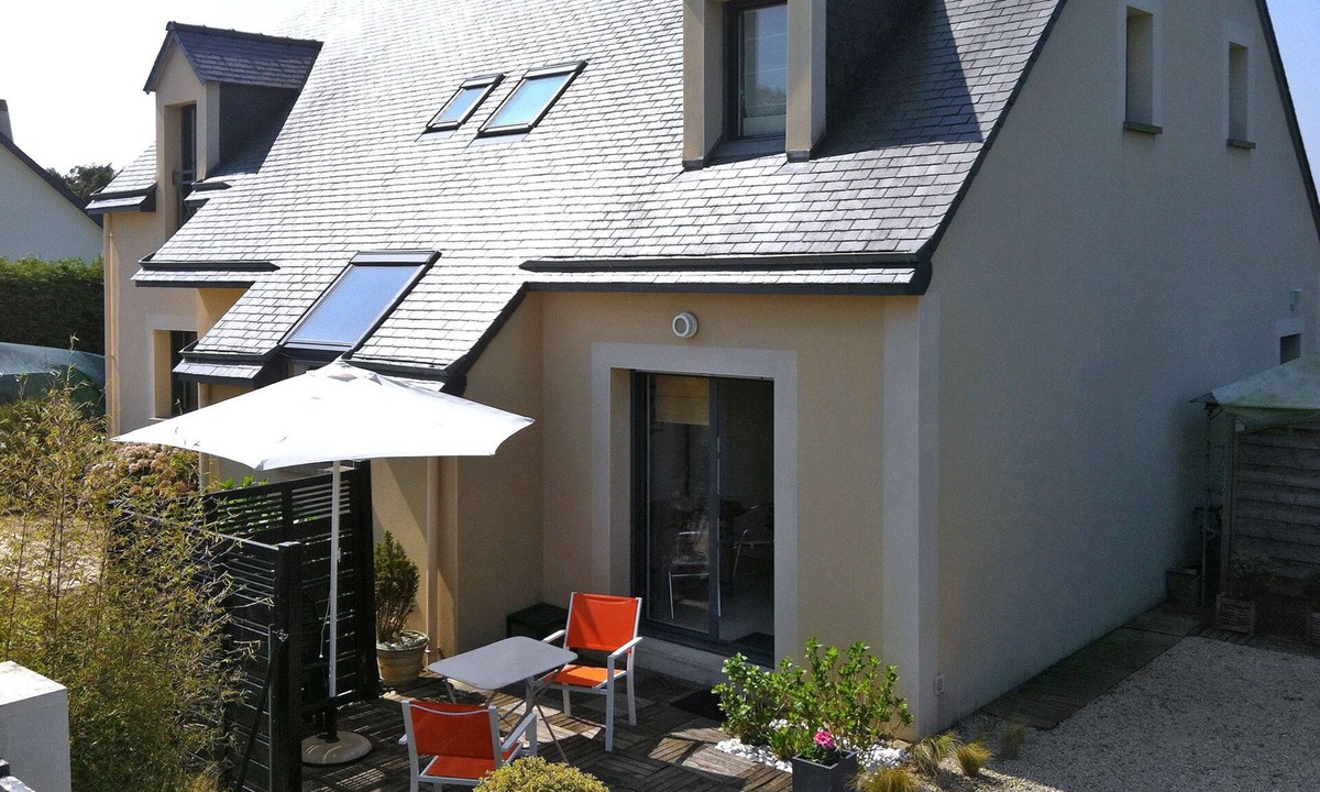 Lancieux Apartment | Bleu Marine by Interhome