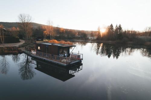 Thezillieu Cabin | Bleu Minuit La Rive Etoilée