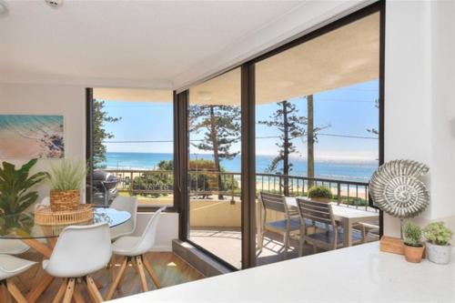 Burleigh Heads Apartment | Bliss On The Beach