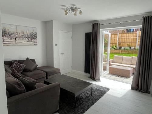 Brimington House | Blissful Barrys