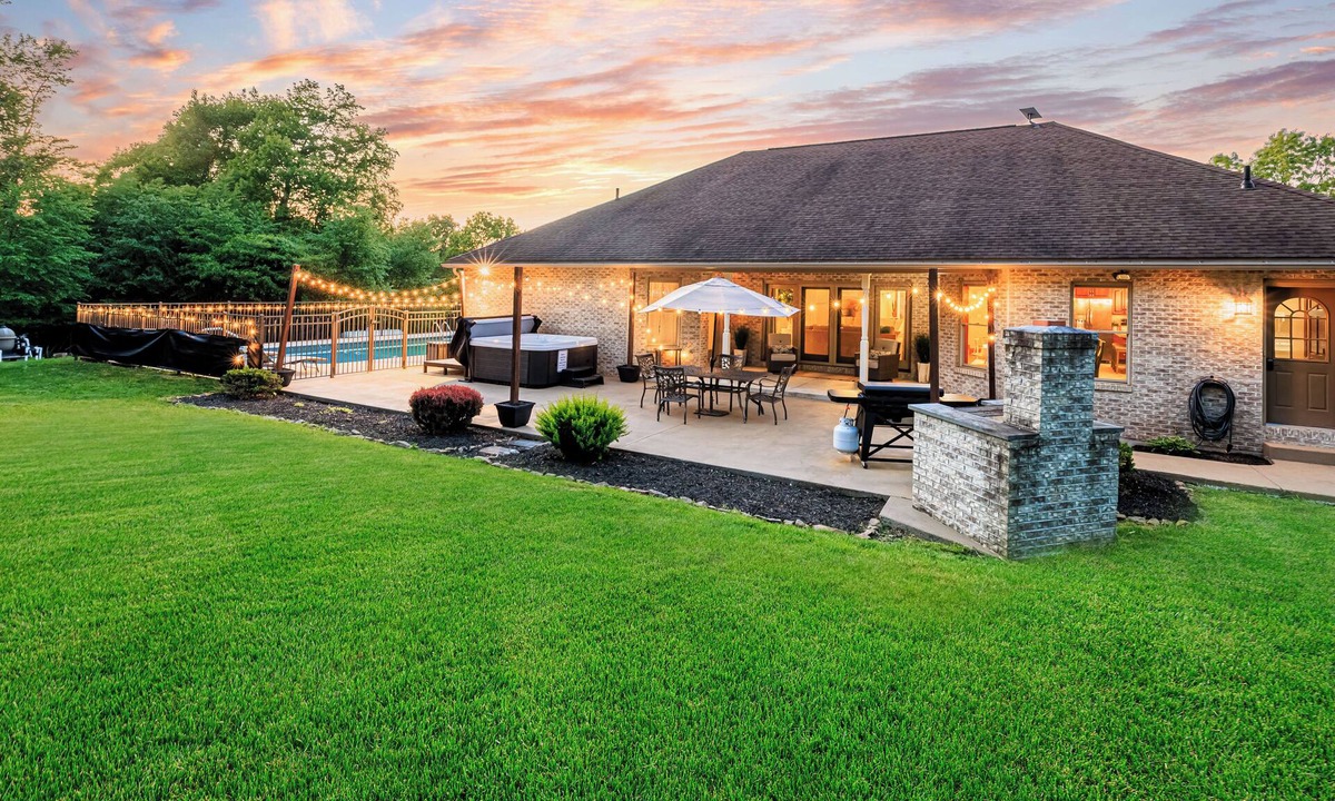 Brockton House | Blissful Mountain Getaway