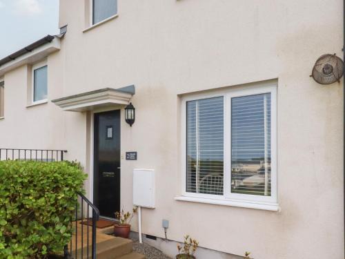 Perranporth House | Blissful Ocean Breeze