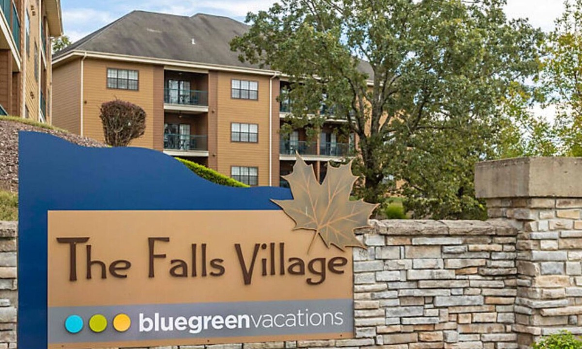 Angels Camp Condo | BLOCK Falls Village 1br