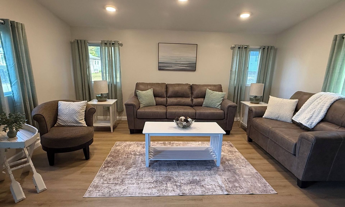 Castile House | Blossom Breeze