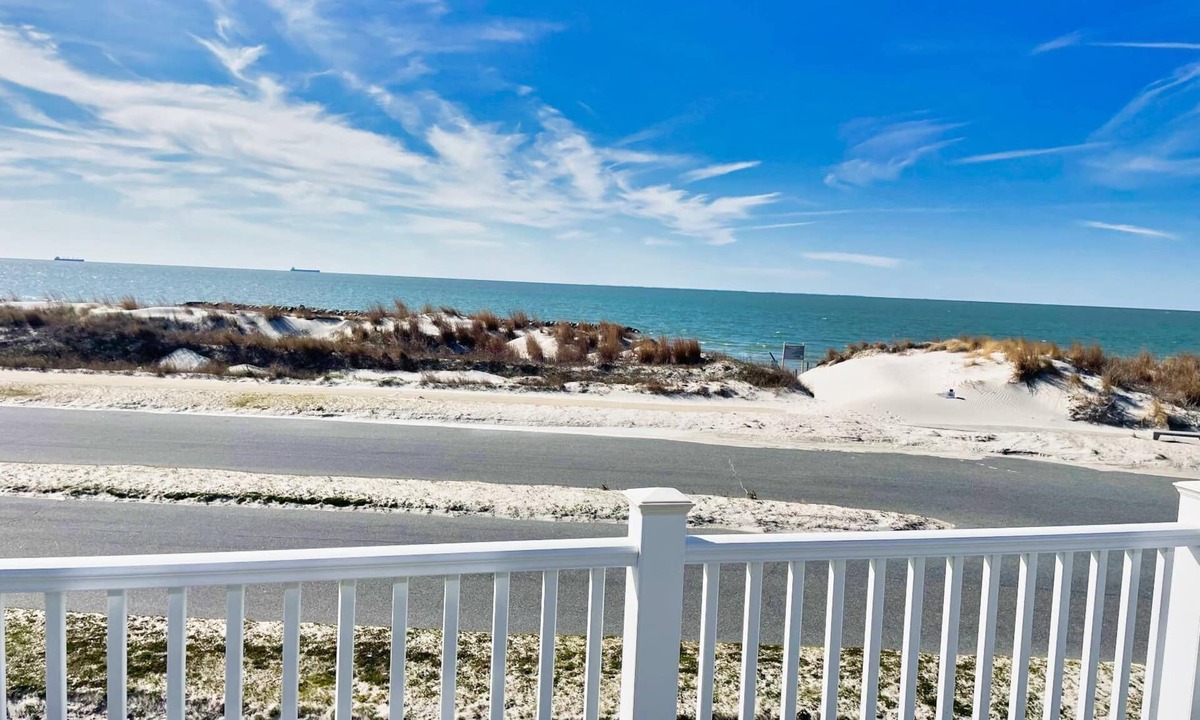 Sea Cottage Addition House | Blue Bay - Chesapeake Properties