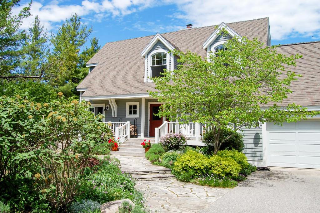 Glen Arbor House | Blue Bear