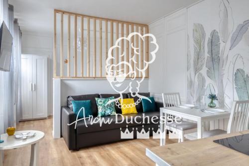 Gare-Jouvenet Apartment | Blue Bird charmant studio avec place de parking !