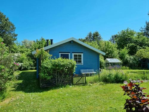 Maribo House | Blue Cottage On Idyllic Askø