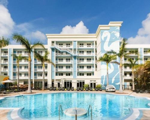 New Town Hotel | Blue Flamingo Resort Key West