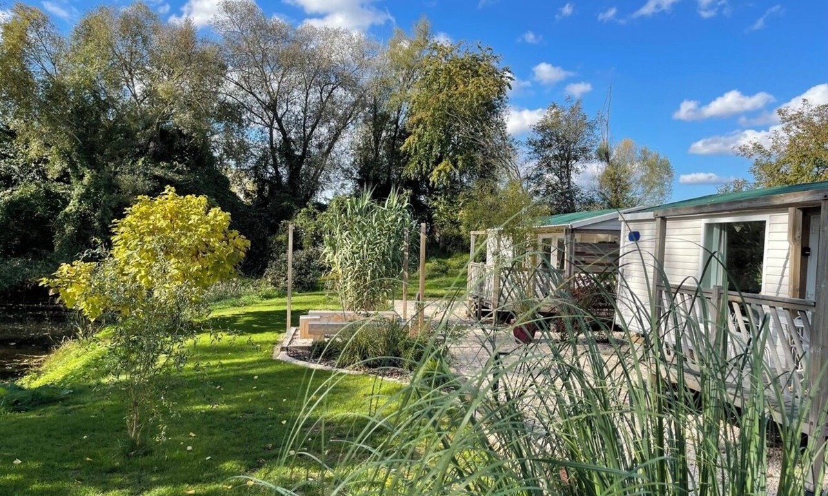 Bischoffsheim House | BLUE GRASS RANCH - MOBILE HOME CACTUS & JACUZZI