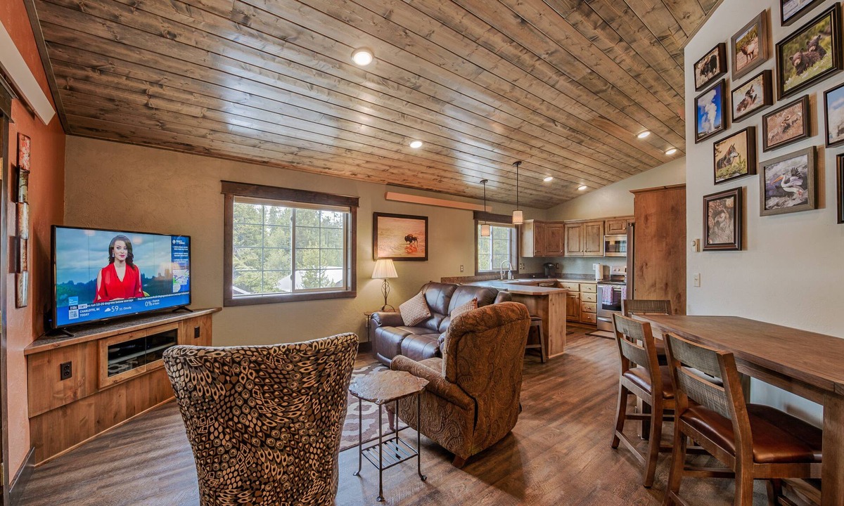 West Yellowstone House | Blue Grouse Vacation Rental -