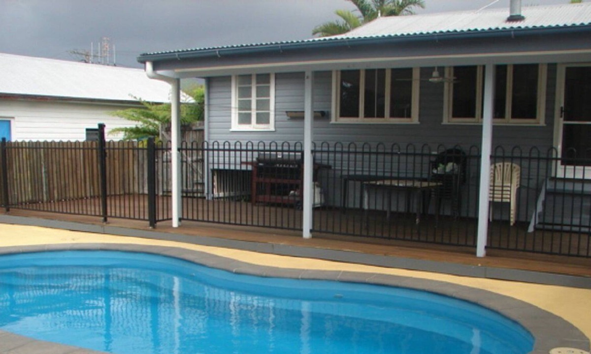 Tin Can Bay House | Blue Haven