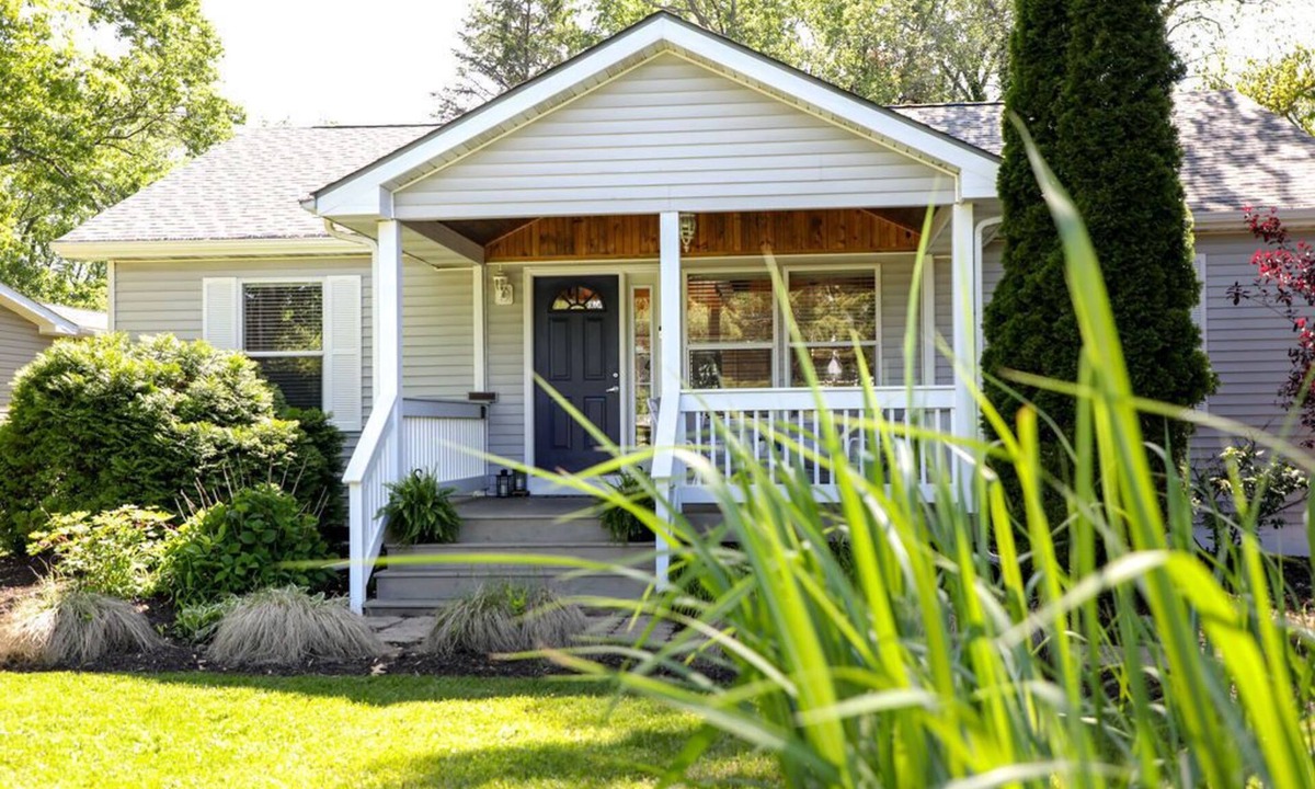New Buffalo Cottage | Blue Haven Cottage - New Buffalo Beach, near Wineries & Breweries