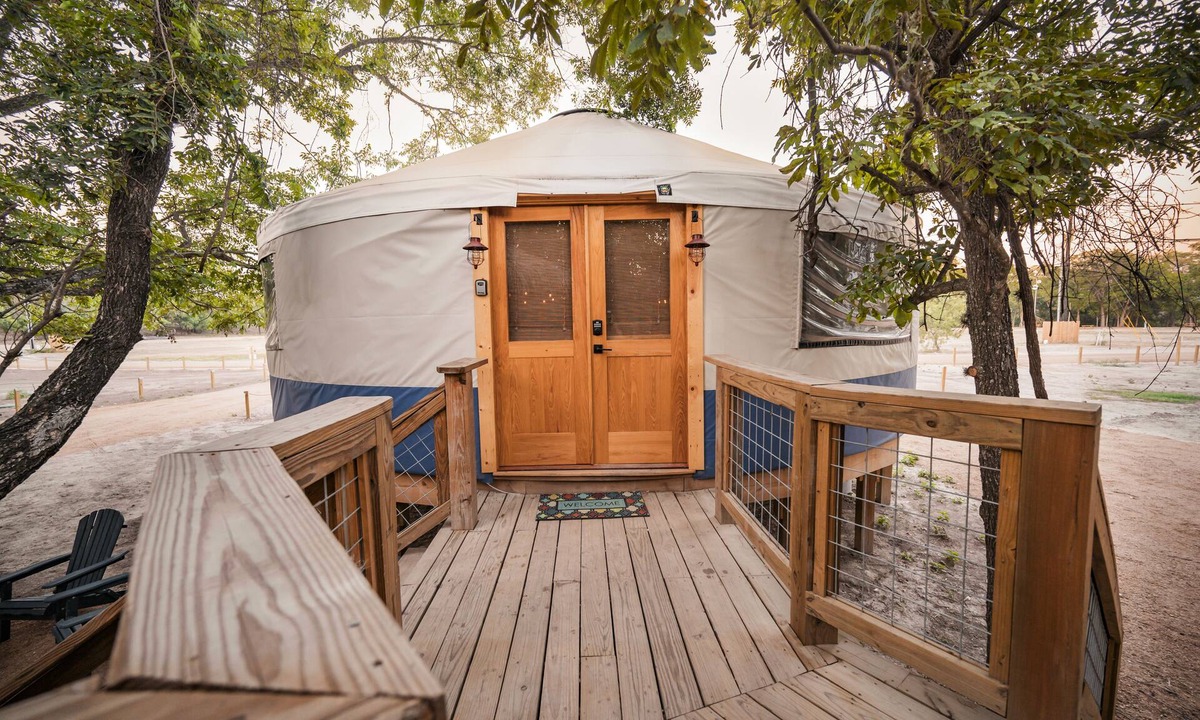 Bandera Cabin | Blue Jay Yurt/Private Hot Tub/Cold A/C!/River Access/Close to Town!