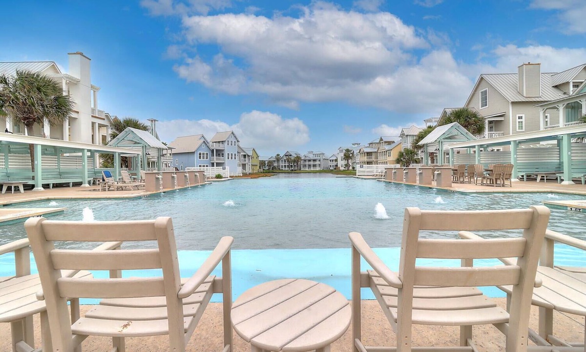 Cinnamon Shore Condo | Blue Lagoon TC 10102