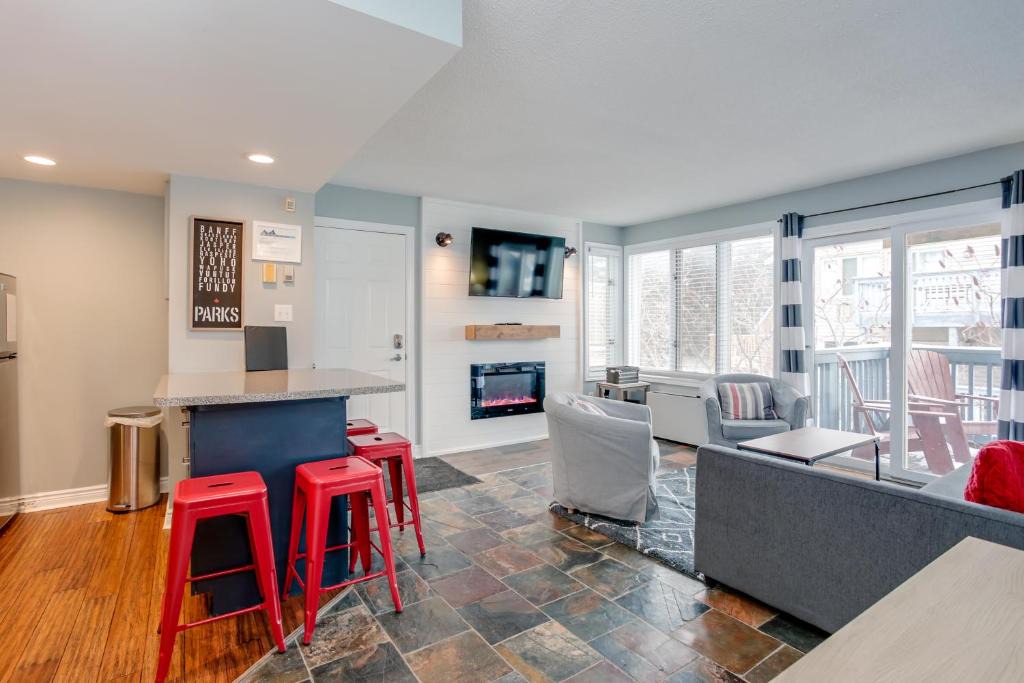Craigleith Apartment | Blue Mountain (1 bedroom) Escape at North Creek Resort