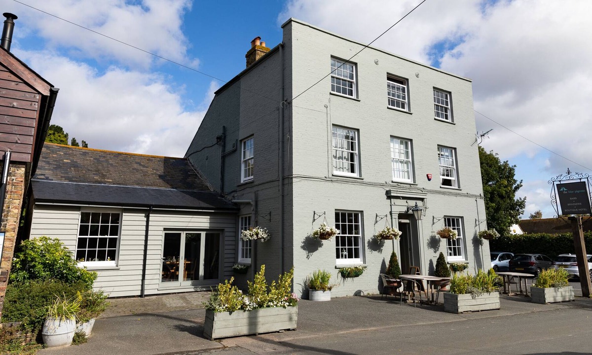 Worth Hotel | Blue Pigeons