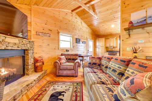 Murphy House | Blue Ridge Mountain Cabin Rental with Fire Pit!