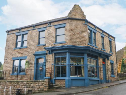 New Mills House | Blue Ron's