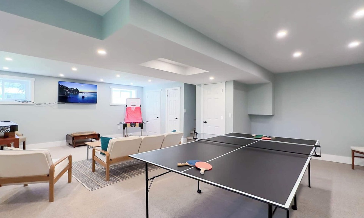 Bayfield Cottage | Blue Skies House - Cool Games Room